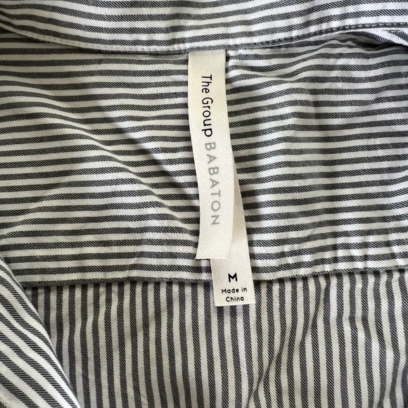 Aritzia Button Down - Picture 2 of 3